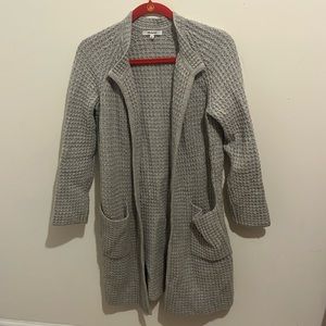 Cotton and wool chunky knit long cardigan with front pockets